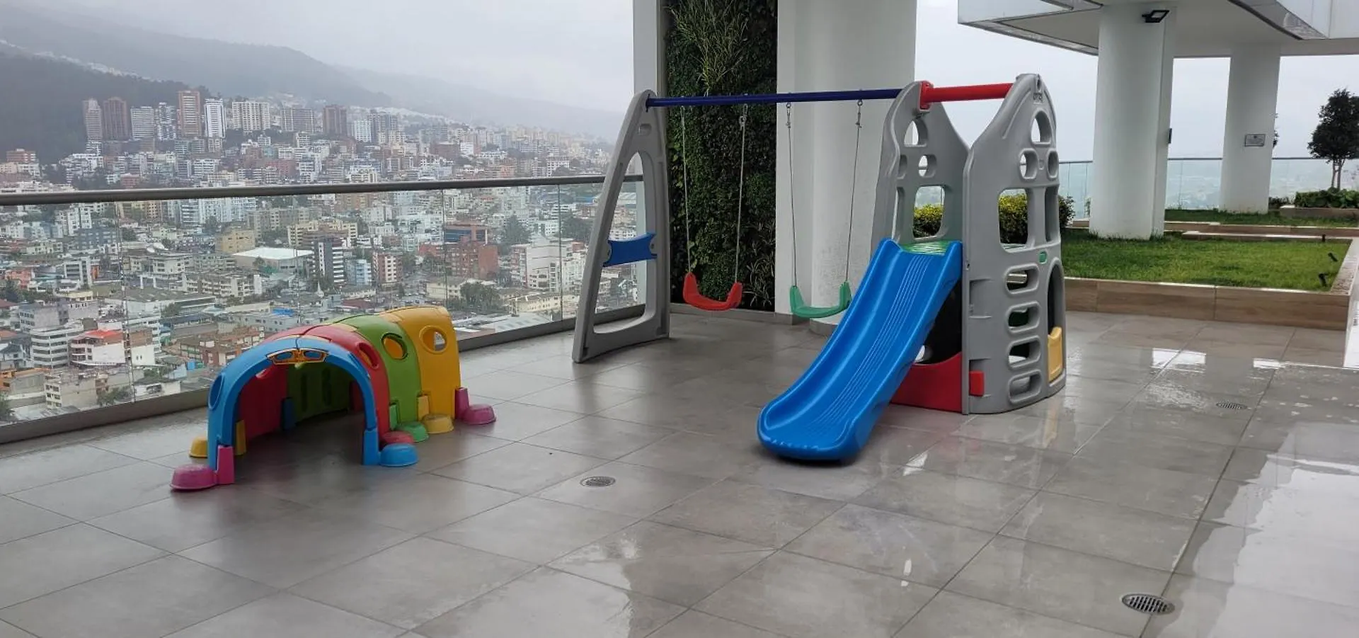Awesome Panoramic View La Carolina Apartment Quito Ecuador